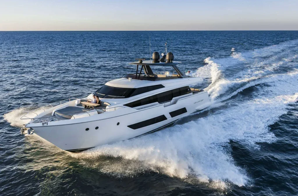 FERRETTI 850