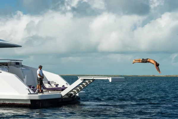 Heesen_50M_yacht_charter 7