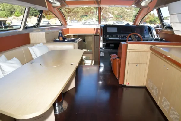 Riva_Ego_Super_68_Yacht_Charter 10