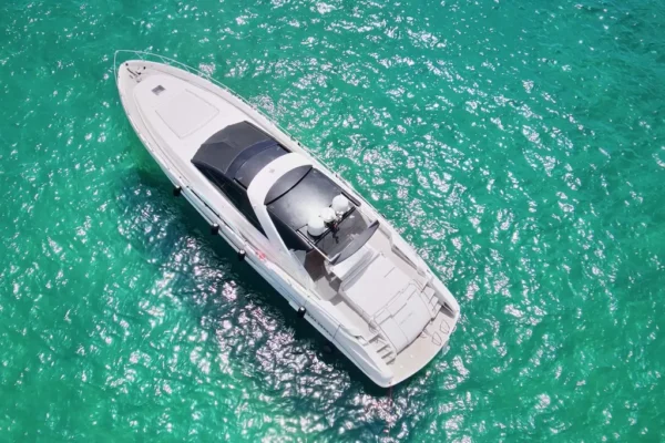 Riva_Ego_Super_68_Yacht_Charter 12